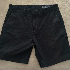 Men’s vineyard vines shorts